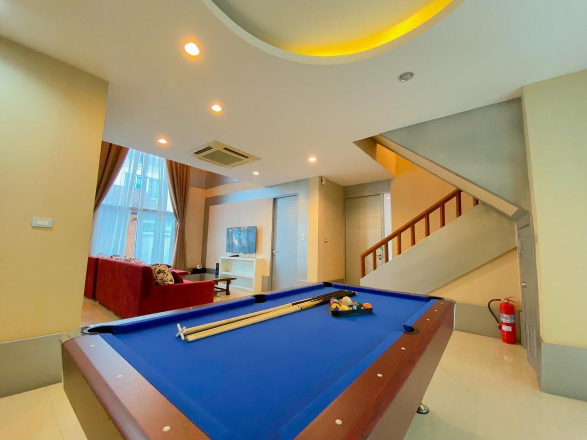 Twenty Two Pool Villa Pattaya