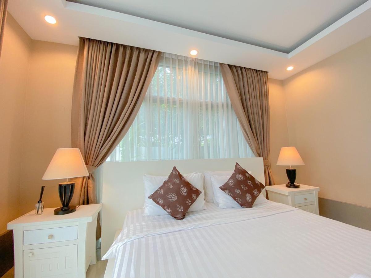 Twenty Two Pool Villa *